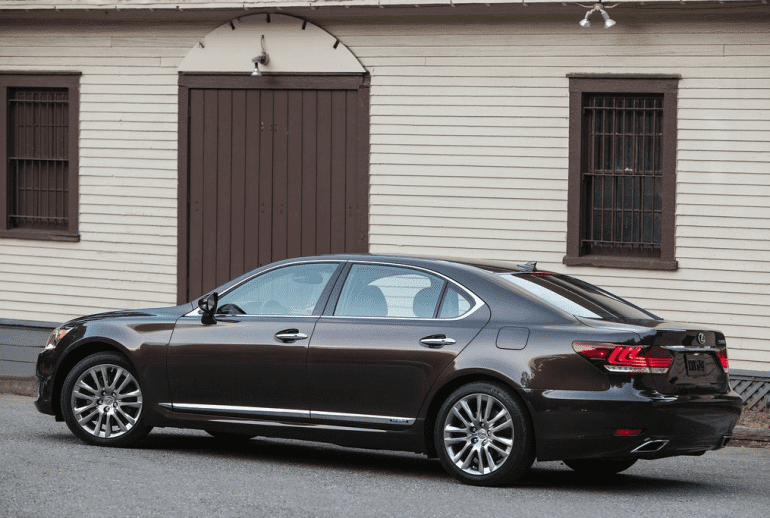 Lexus ls600hl drom