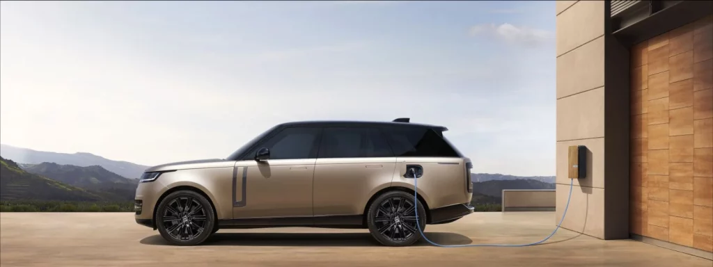 2024 Range Rover P460e