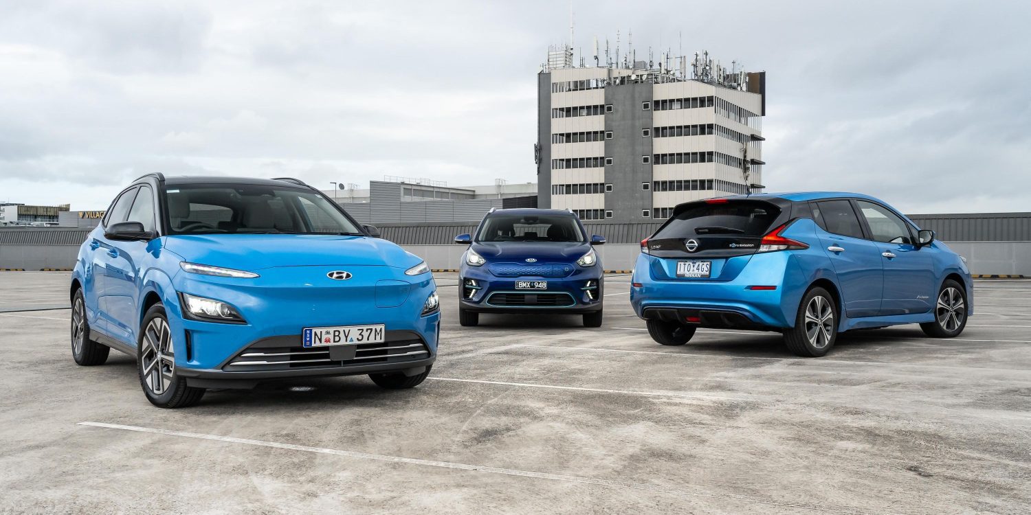 Image showing three blue electric vehicles - Hyundai Kona, Kia Niro and Nissan Leaf.