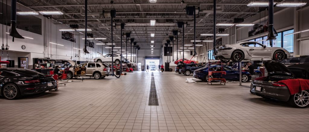 Porsche Service Center